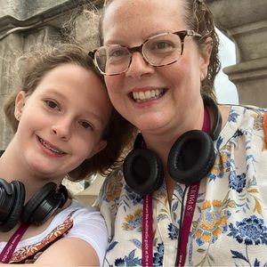 Meet your Posher, Elizabeth